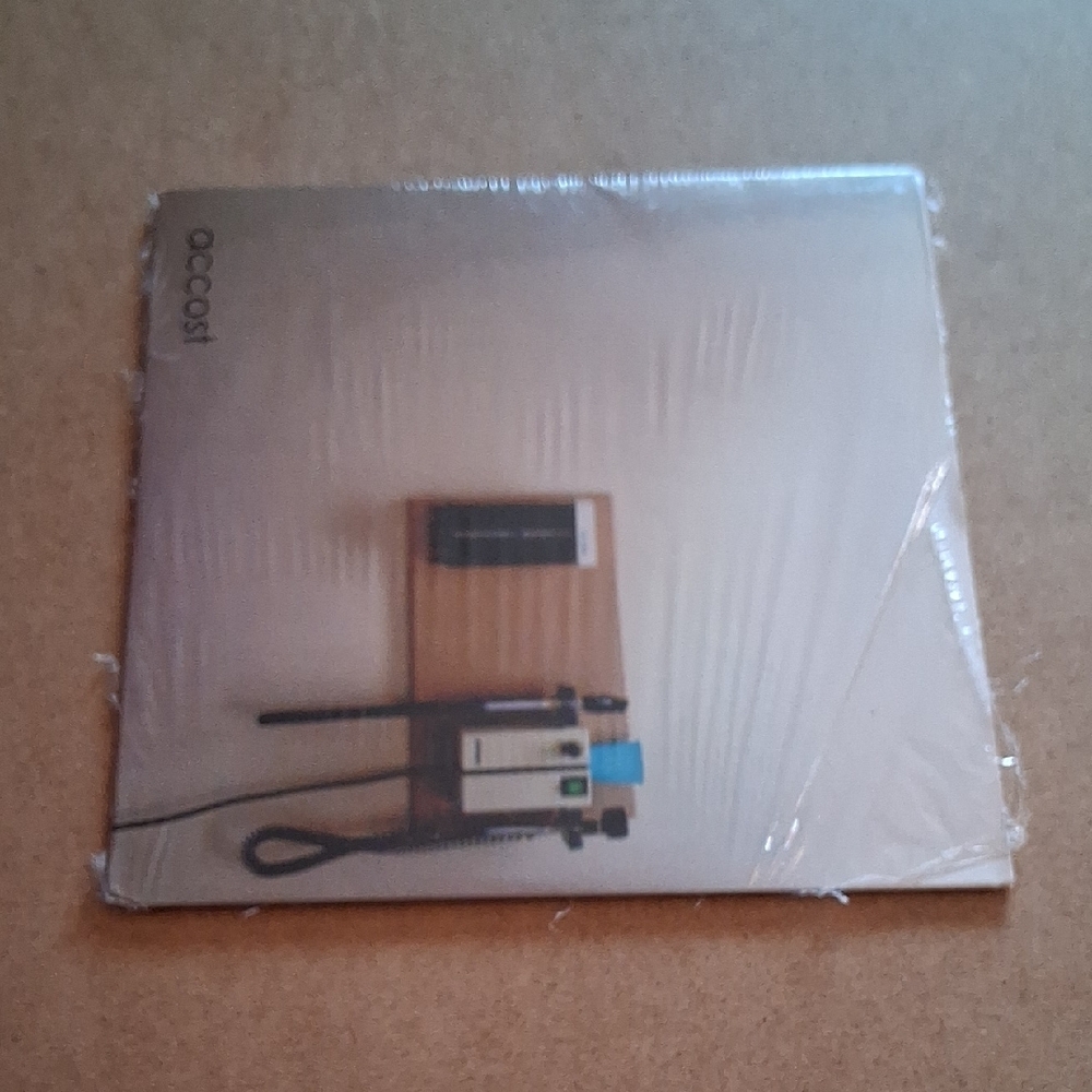 Accost CD - Medical Wall Mount Unit - Picture 4 of 7